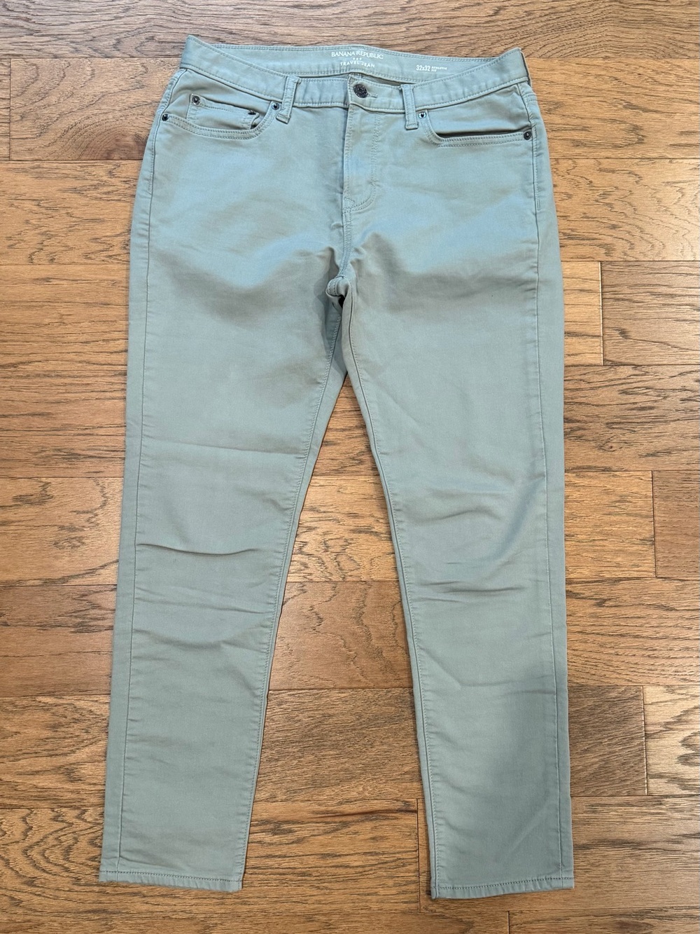 Banana Republic Travel Jean Pants in Sage Green